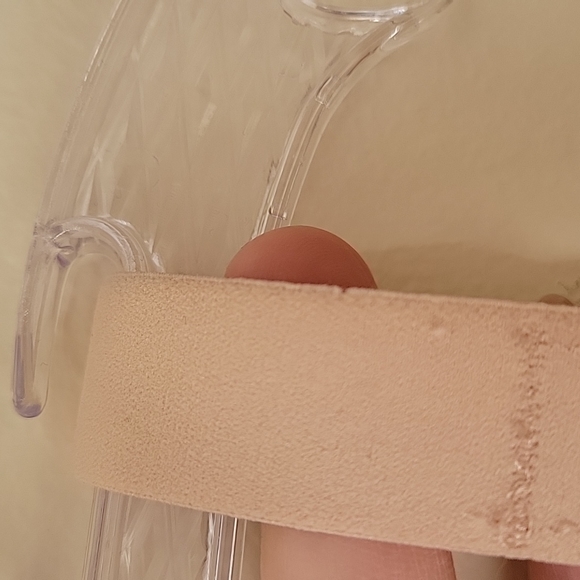 Chantelle Women's Norah Comfort Underwire Bra- Size 40DDDD - Picture 8 of 8